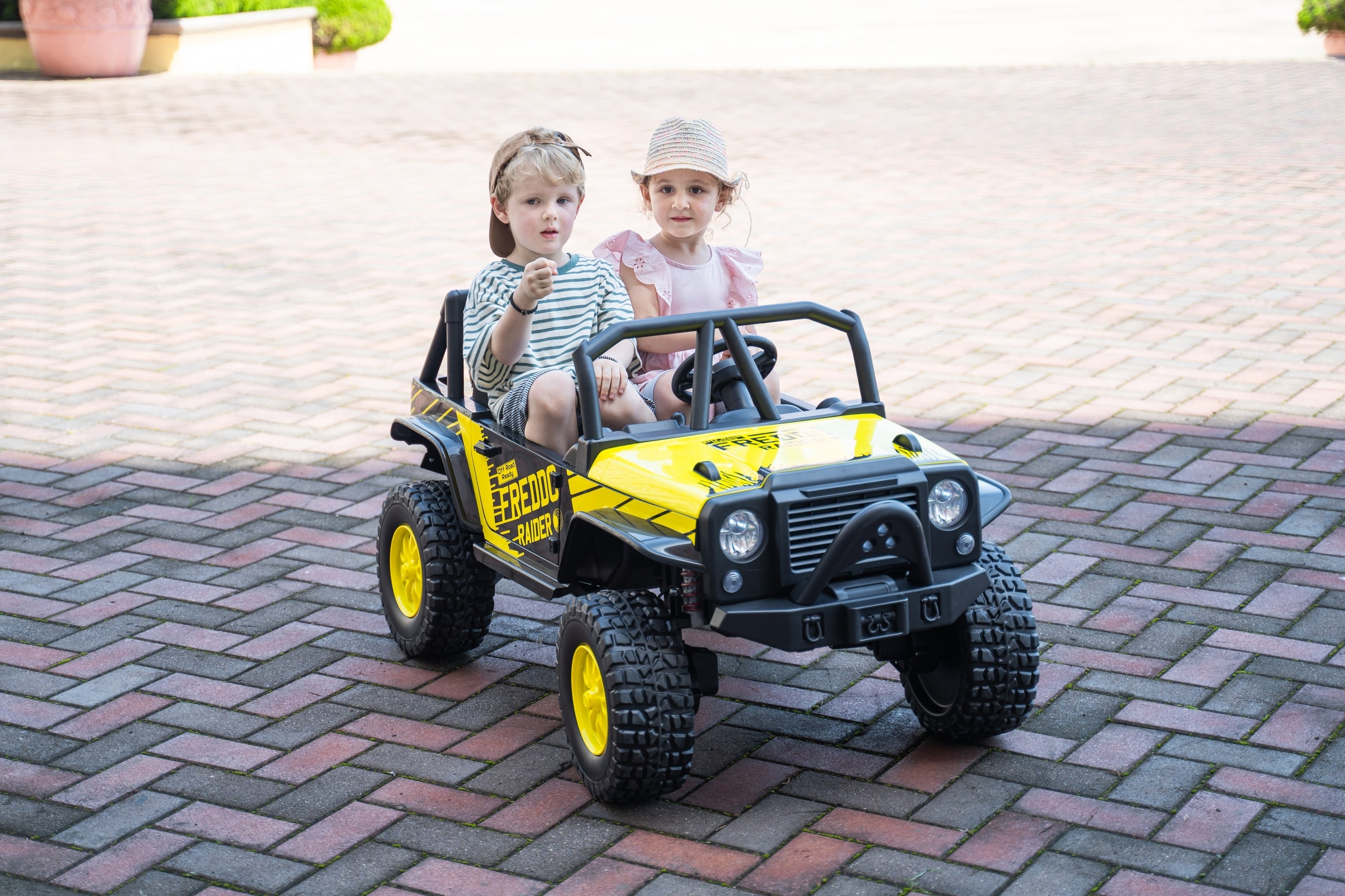 2025 24V Jeep Style RAIDER 2 Seater Kids Ride On Car