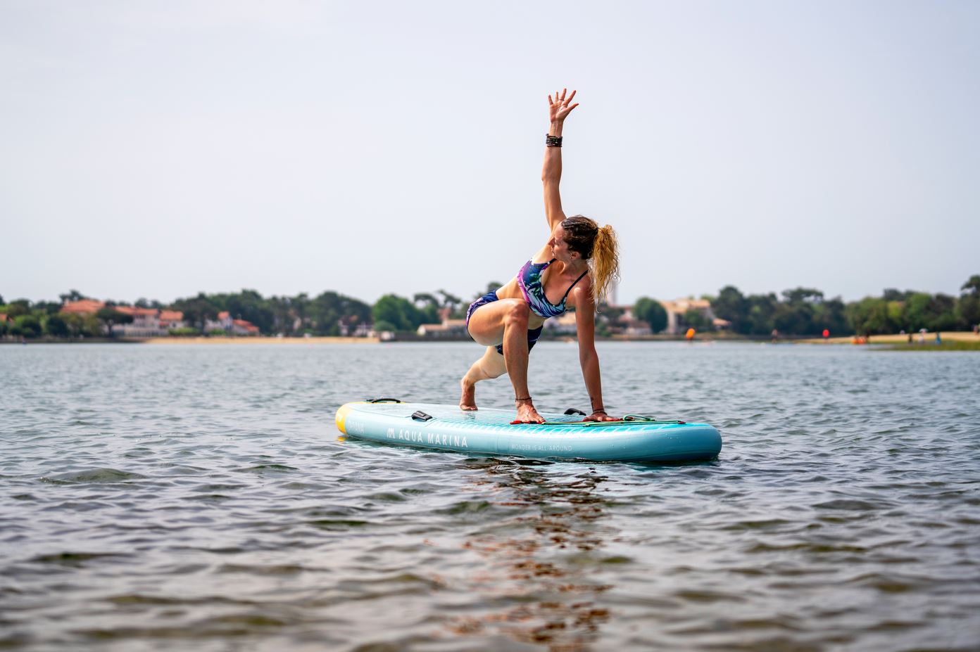 2023 Aqua Marina Dhyana FITNESS ISUP 10'8" BLUE/GREEN