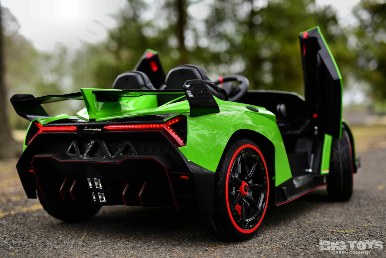 2026 UPGRADED Lamborghini Veneno 2x12V 4X4 2 Seater DELUXE Kids Ride On Car with Remote Control