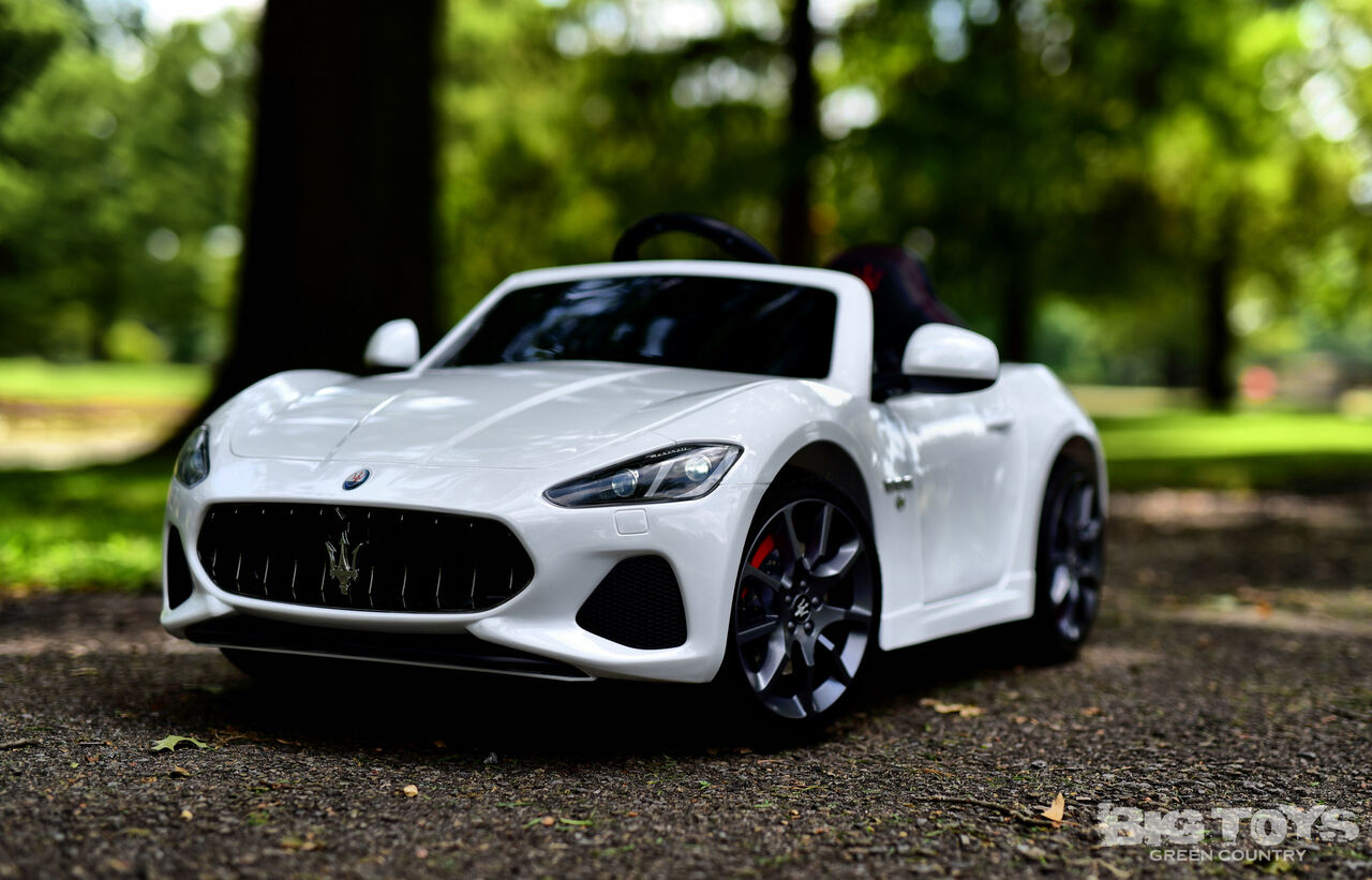 2025 Maserati GranCabrio 12V Kids Ride On Car with Remote Control