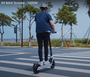 X9 Electric Scooter - Goes up to 40km/h! - Range up to 60km!